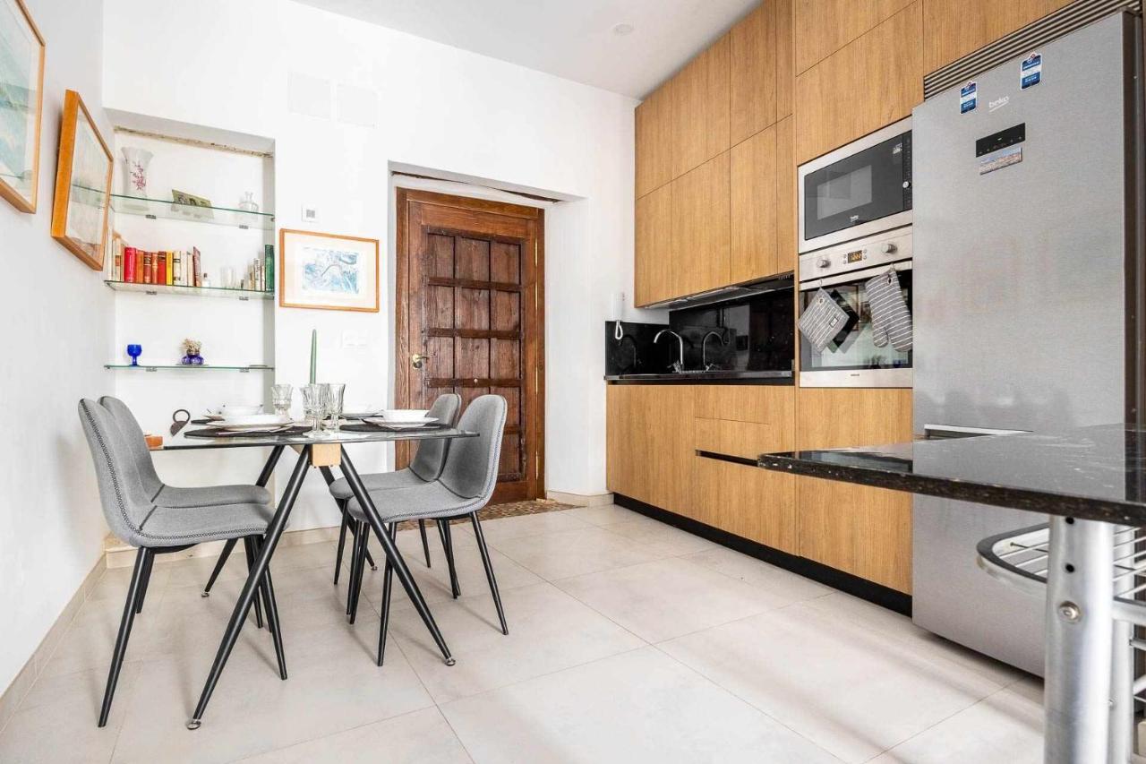 Comfy Away - Apartamento Exclusivo Mercado De Triana Con Balcon 세비야 외부 사진