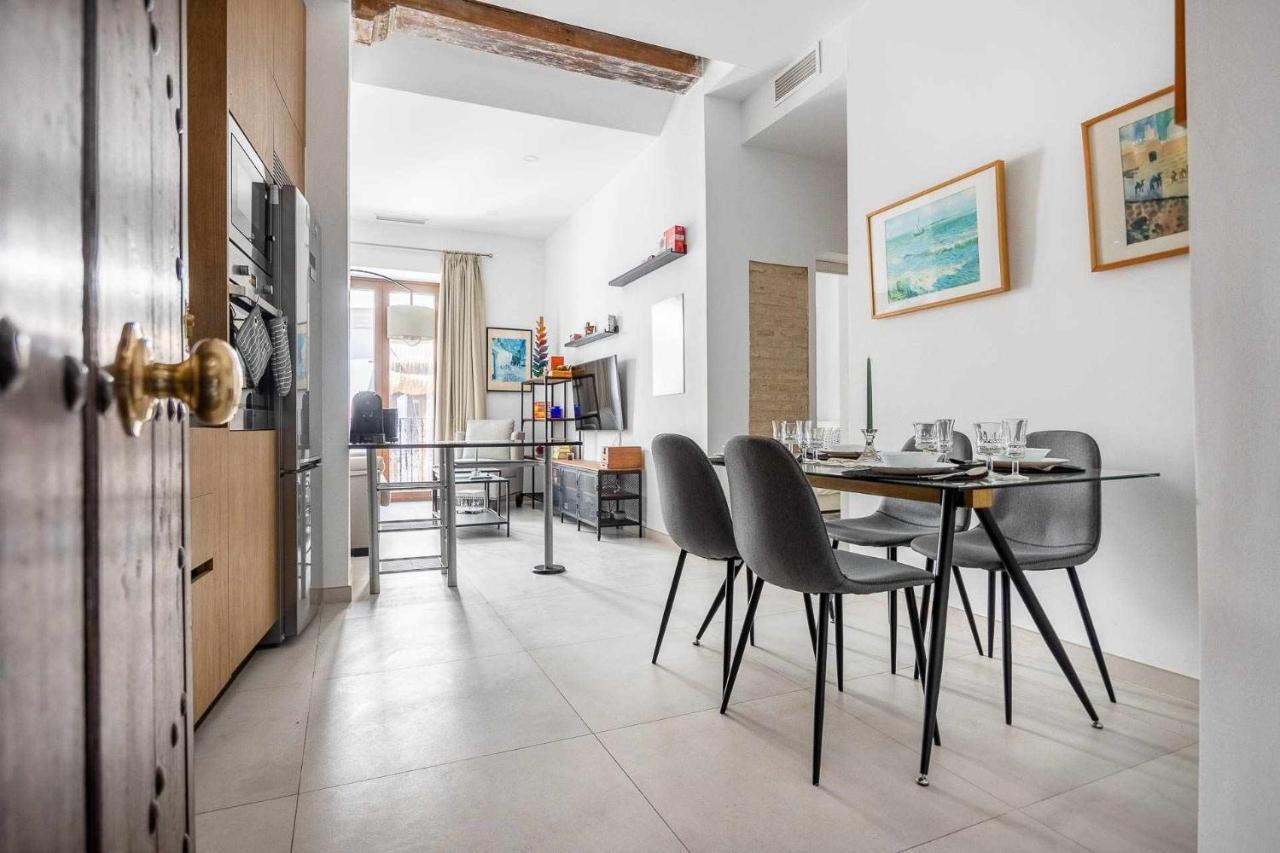 Comfy Away - Apartamento Exclusivo Mercado De Triana Con Balcon 세비야 외부 사진
