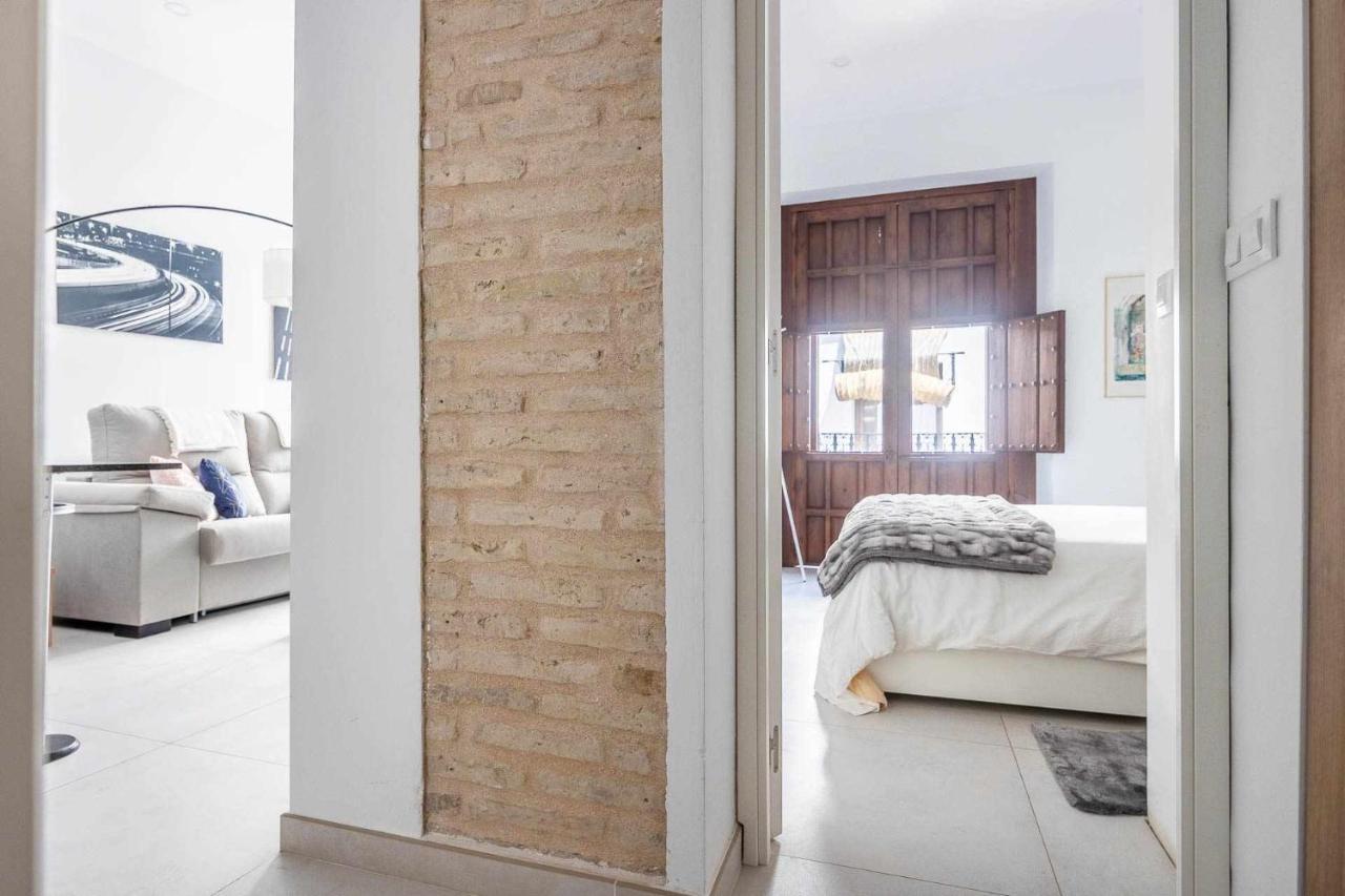 Comfy Away - Apartamento Exclusivo Mercado De Triana Con Balcon 세비야 외부 사진