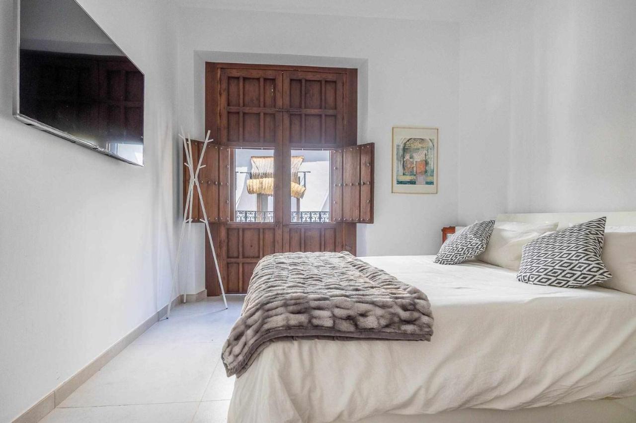 Comfy Away - Apartamento Exclusivo Mercado De Triana Con Balcon 세비야 외부 사진